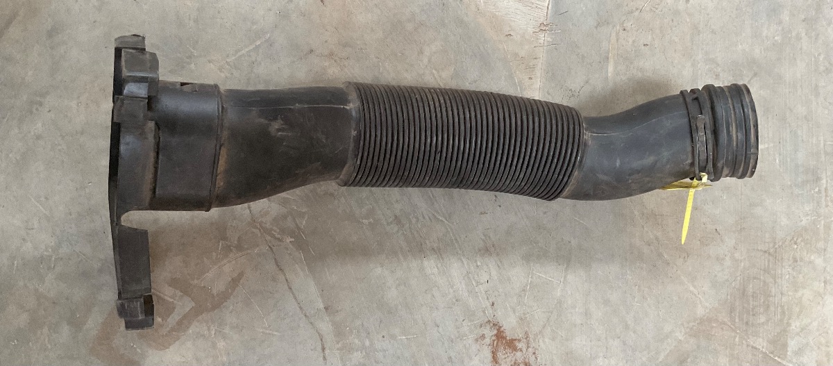 Polo Vivo Air Intake Hose