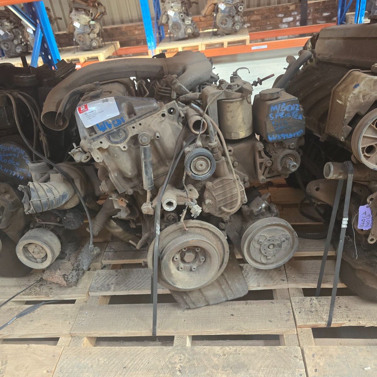 SPRINTER OM602 2.7I ENGINE