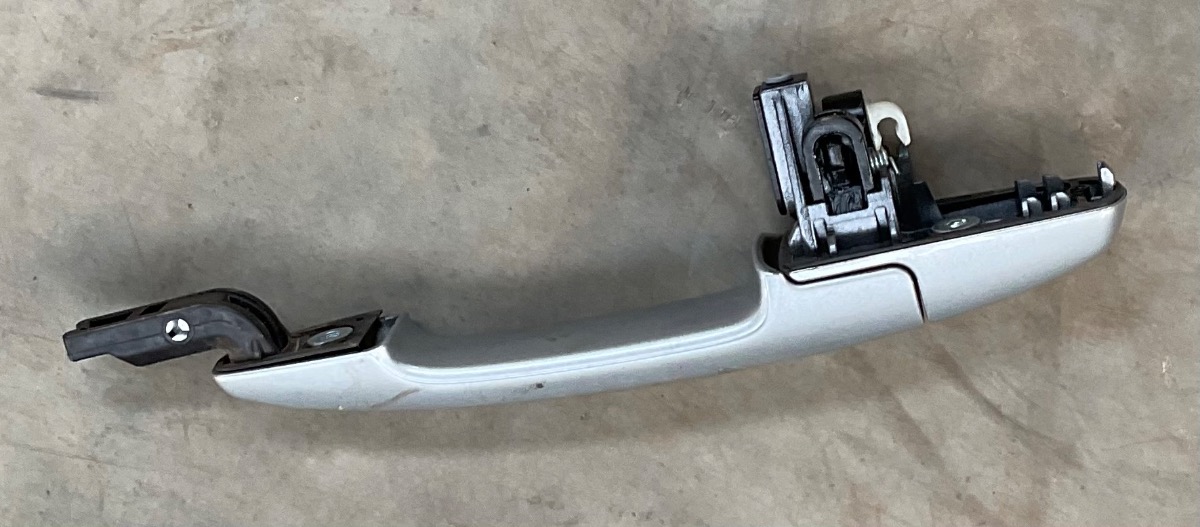 STARLET RIGHT REAR OUTER DOOR HANDLE