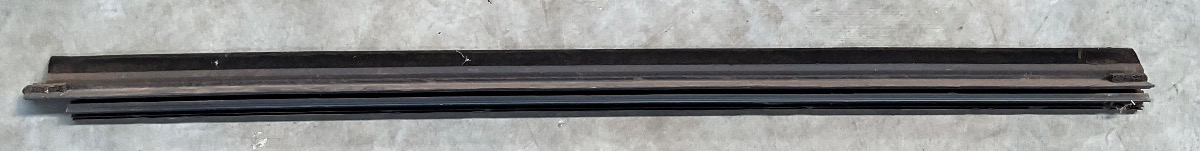 ETIOS CROSS WEATHERSTRIP REAR DOOR GLASS INNER RIGHT