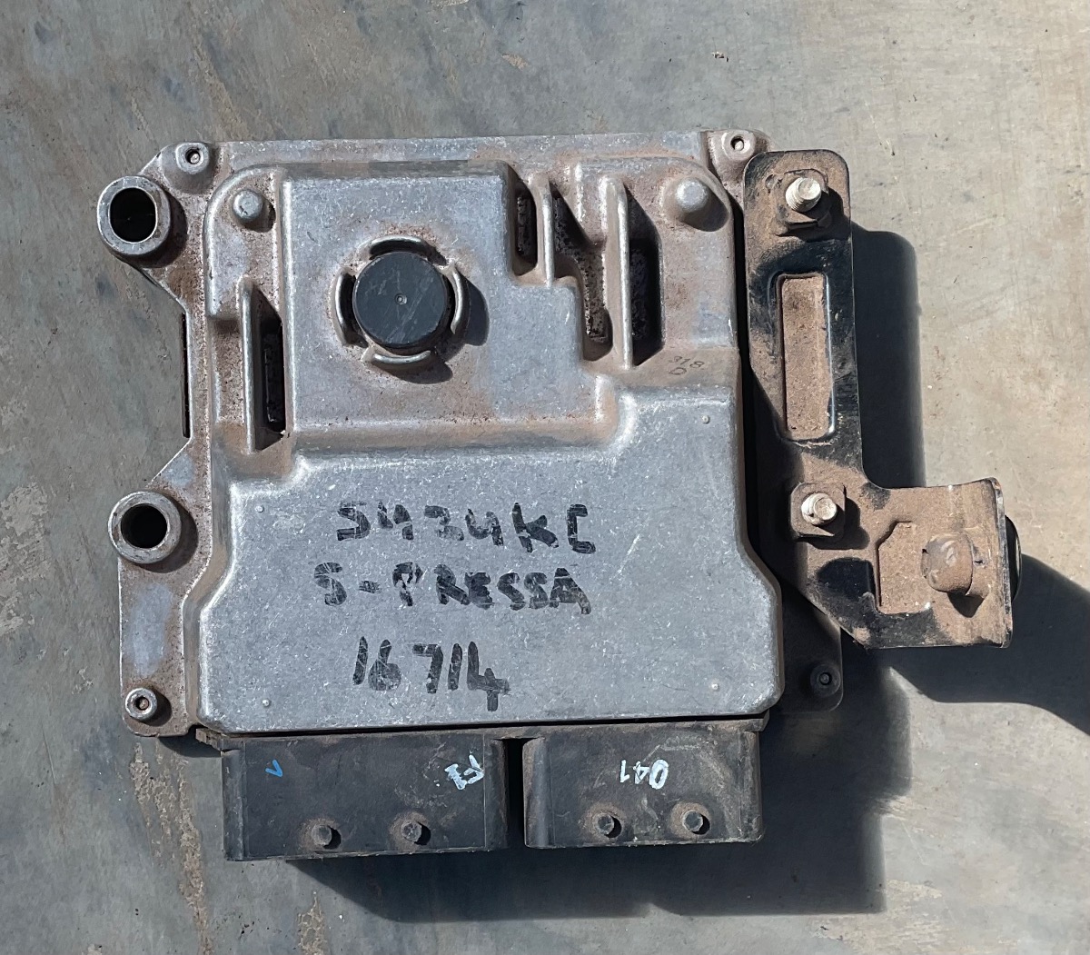 S-PRESSO 1.0 GL+ ENGINE CONTROL UNIT - ECU