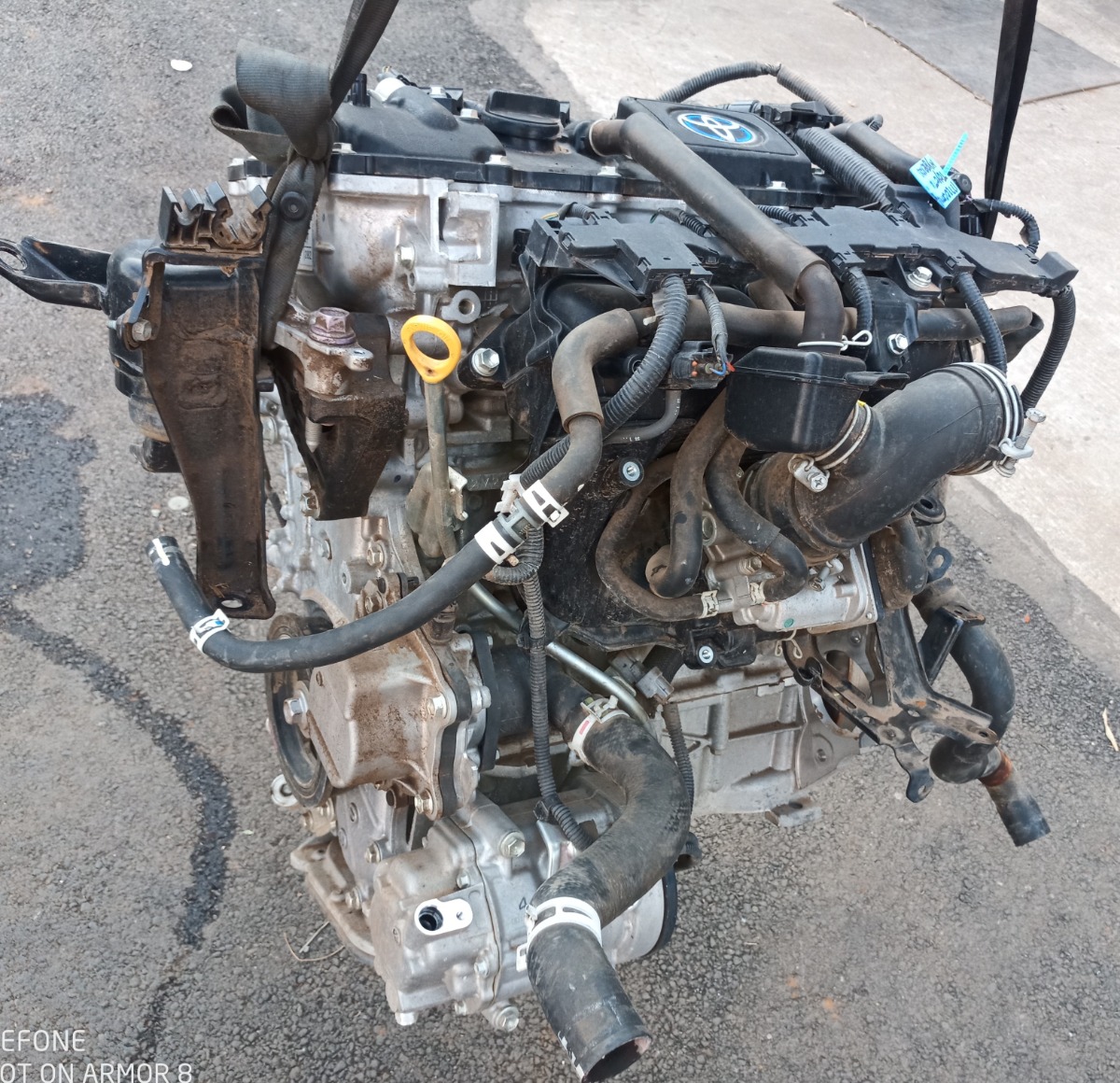 COROLLA 1.8 XS HYBRID ENGINE COMPLETE