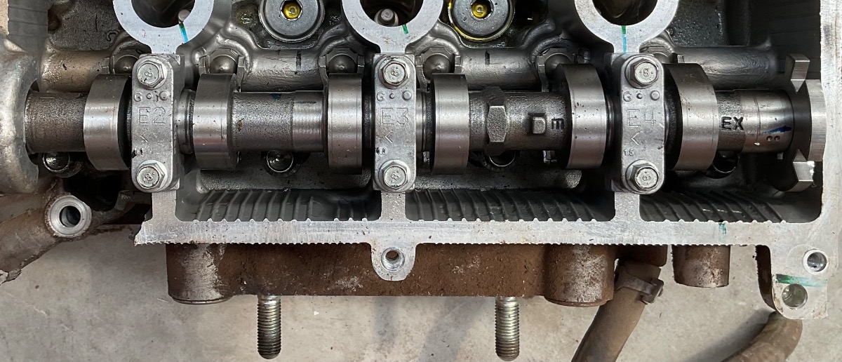 VITZ 1.0 EXHAUST CAM SHAFT