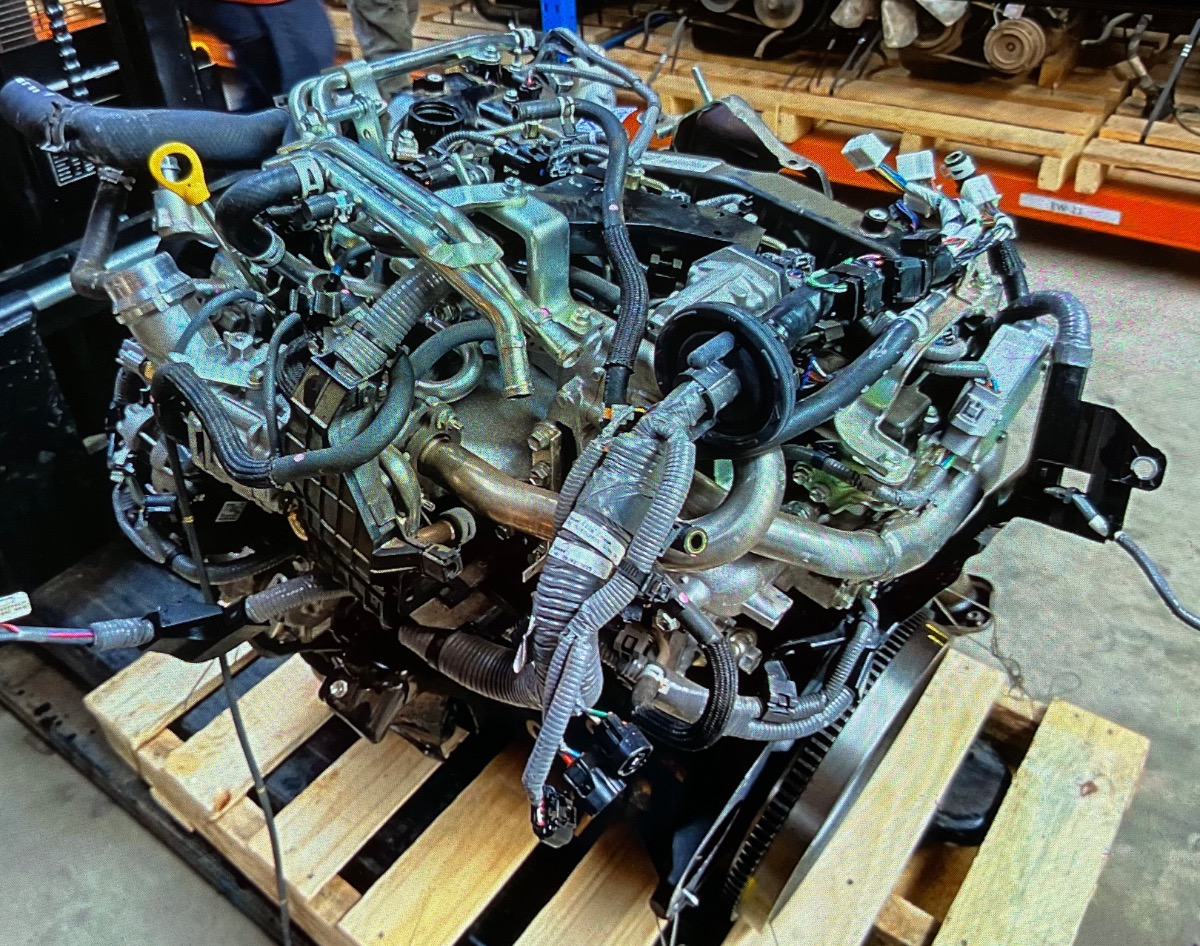HILUX GD 2.4 ENGINE