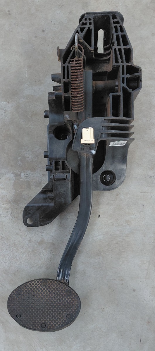 F56 COMPLETE BRAKE PEDAL ASSY AUTO