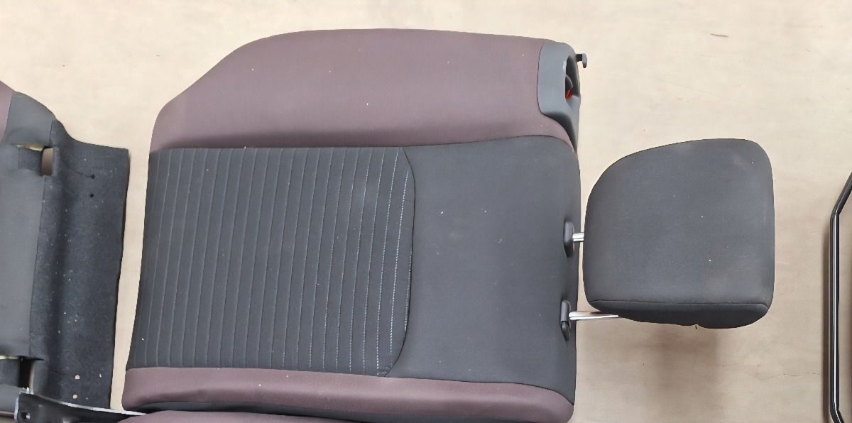 FRONX PAD REAR SEAT BACK RH