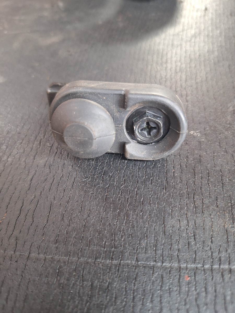 FRONX DOOR SWITCH