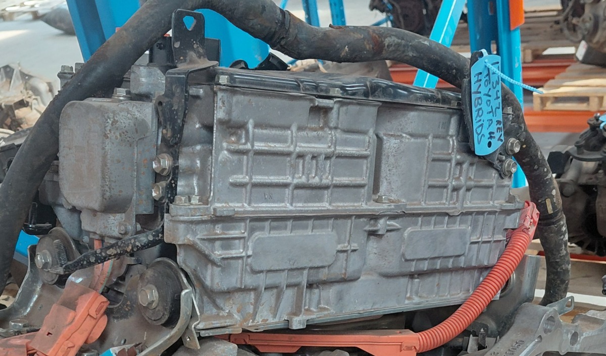 RAV 4 HYBRID INVERTER