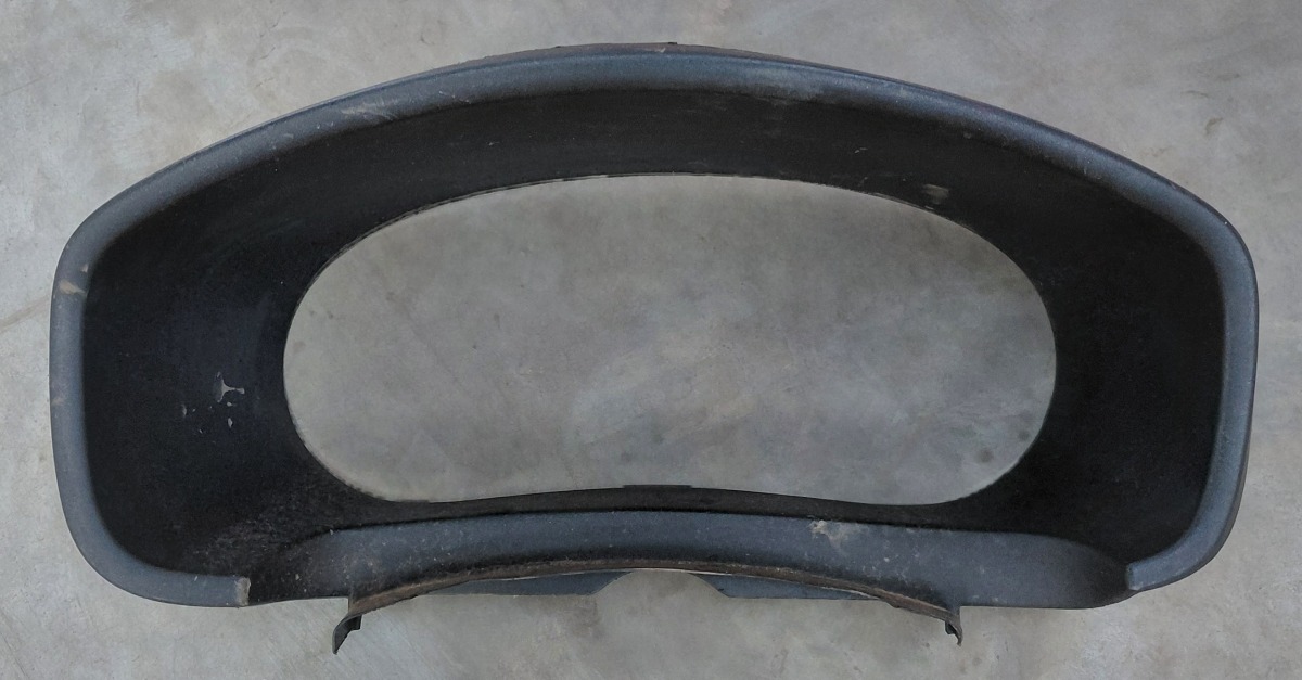 Sandero II Instrument Cover Assembly
