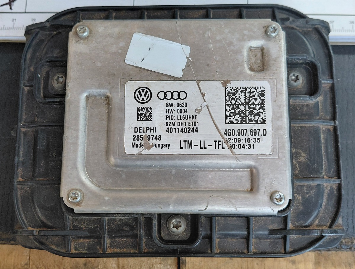 Q5 RIGHT DRL MODULE