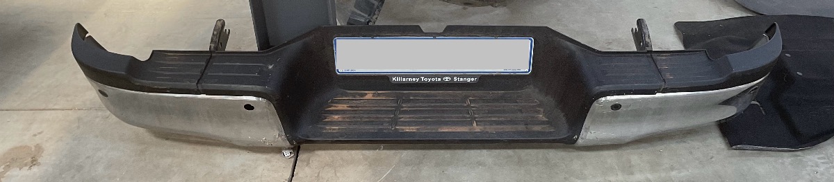 HILUX GD6 REAR BUMPER + PDC HOLES