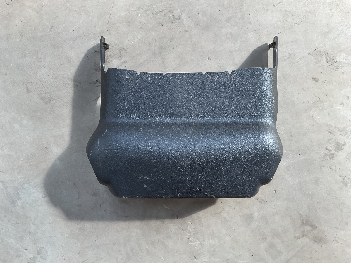 HILUX GD-6 Upper Steering Cove