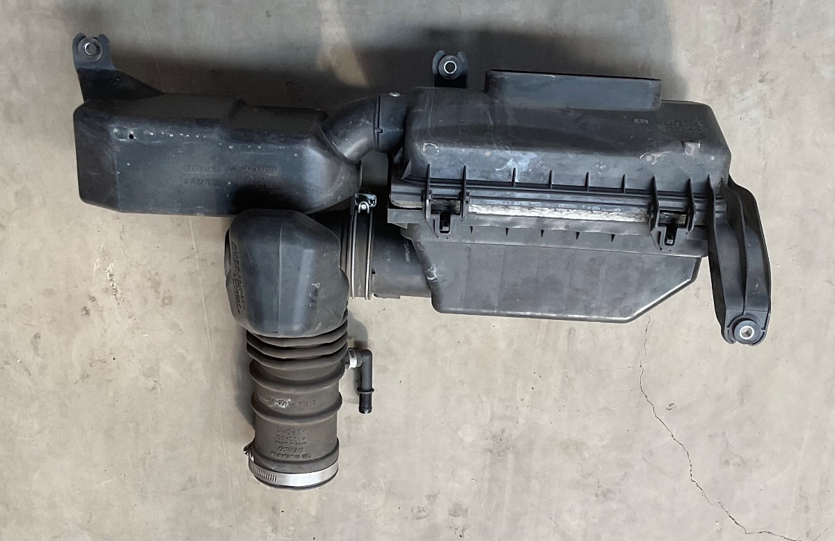 86 AIR FILTER HOUSING