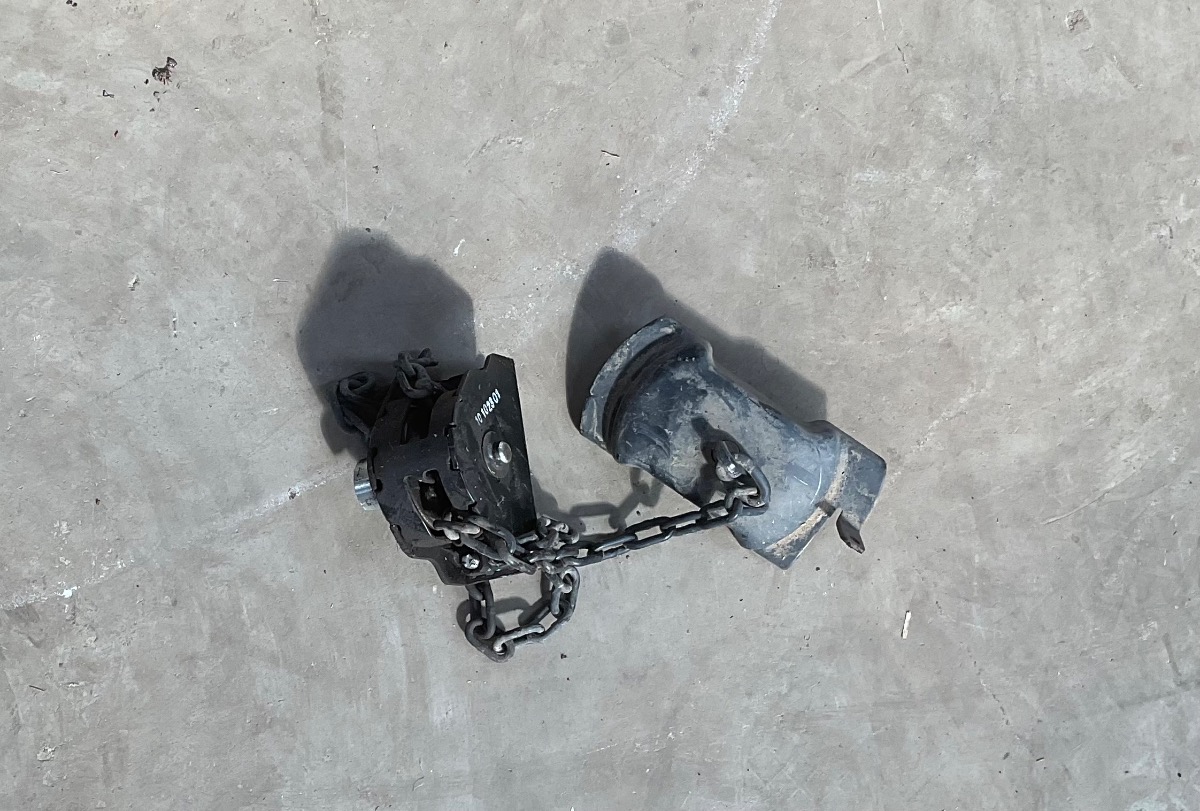 HILUX GD SPARE WHEEL CARRIER