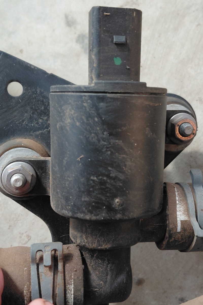 Q5 HEATER VALVE