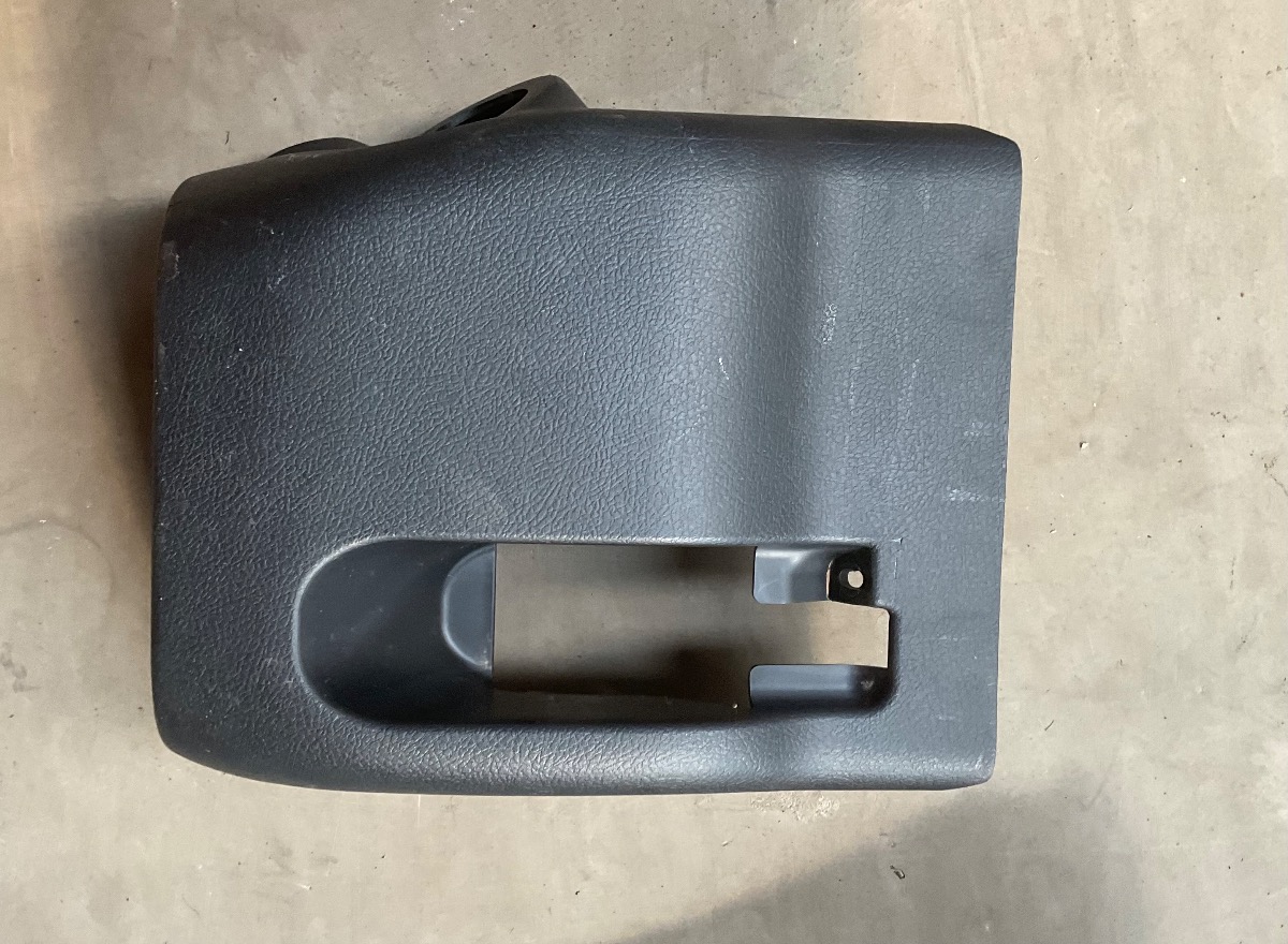 HILUX GD LOWER STEERING COVER