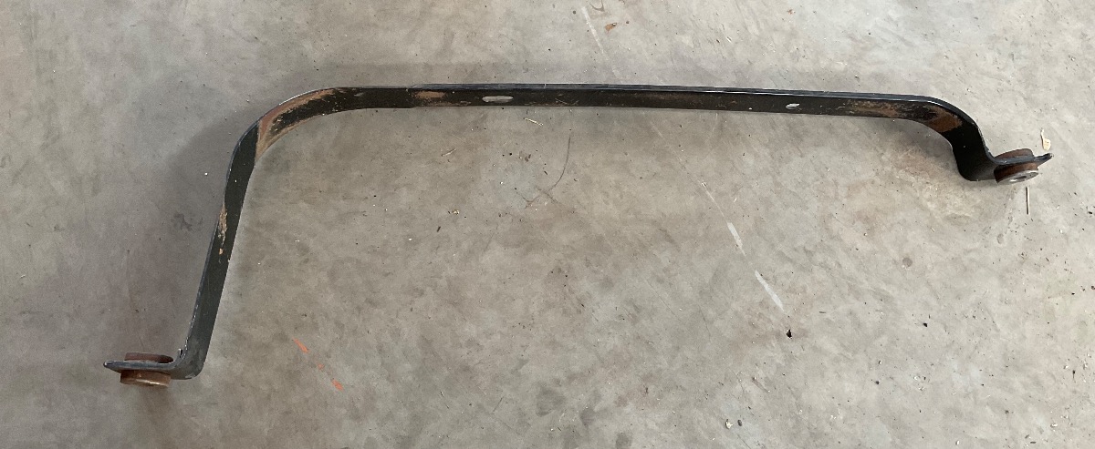 Q5 FUEL TANK STRAP