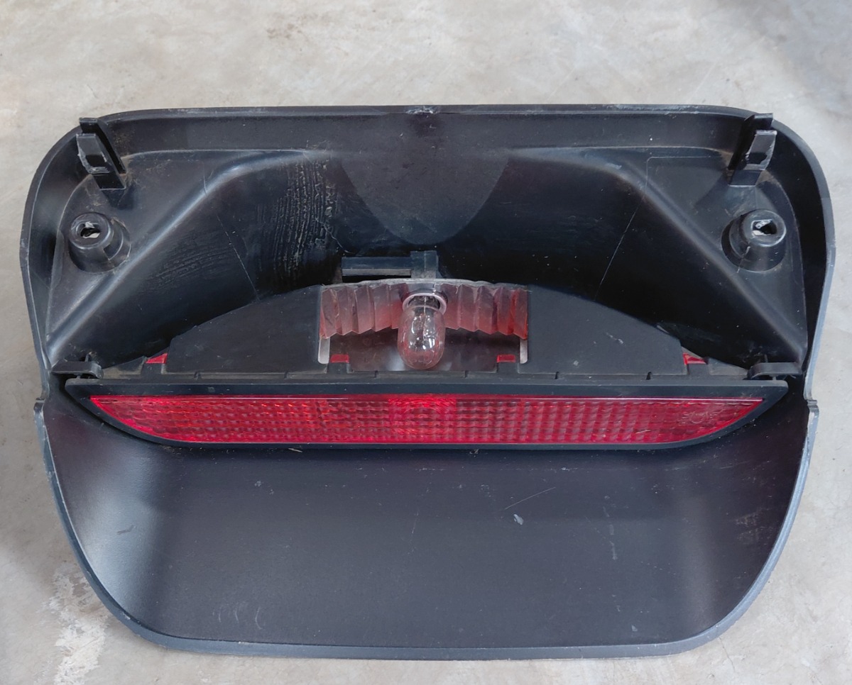 "Sandero II Centre Brake Light