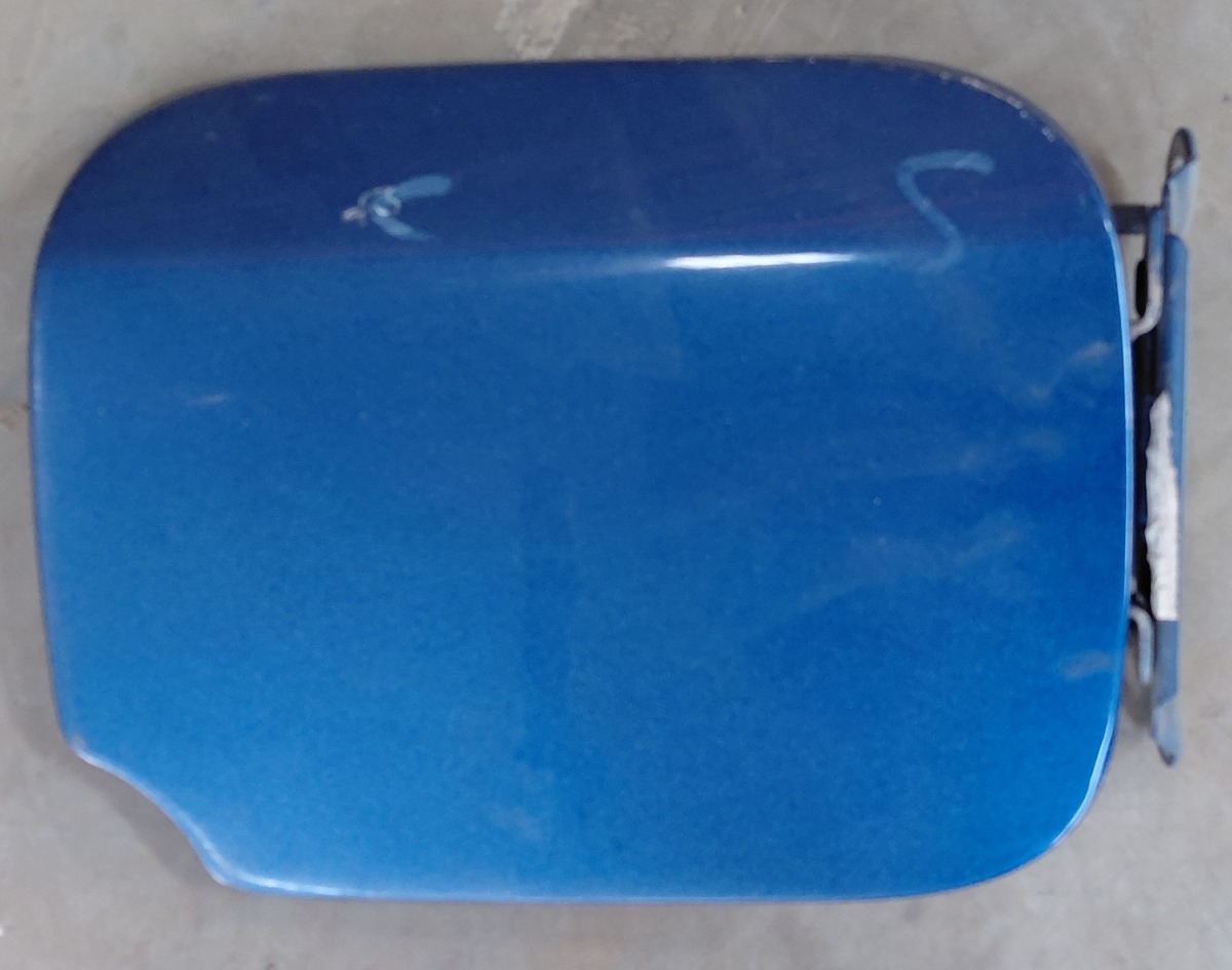 SANDERO II FUEL FLAP
