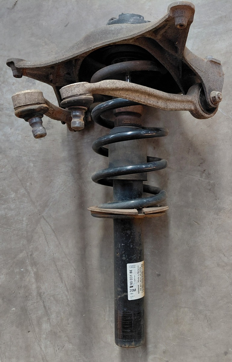 Q5 RIGHT FRONT SHOCK