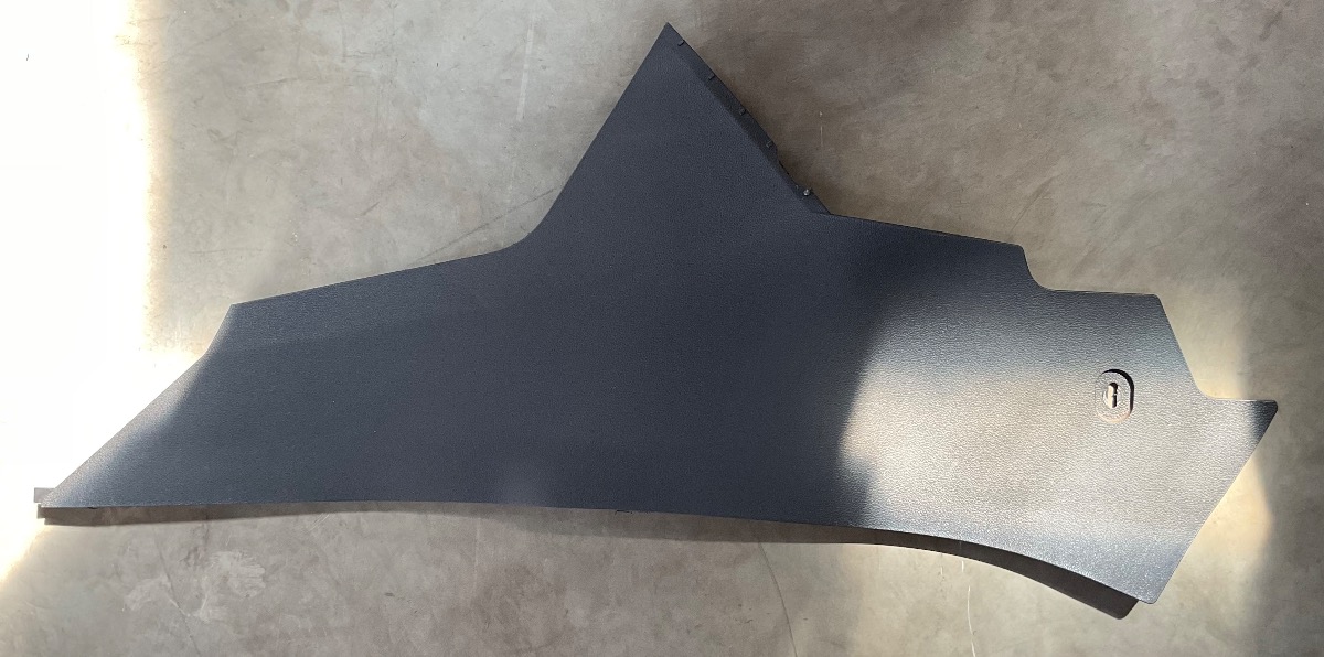 POLO MK 8/9 RIGHT CTR CONSOLE TRIM