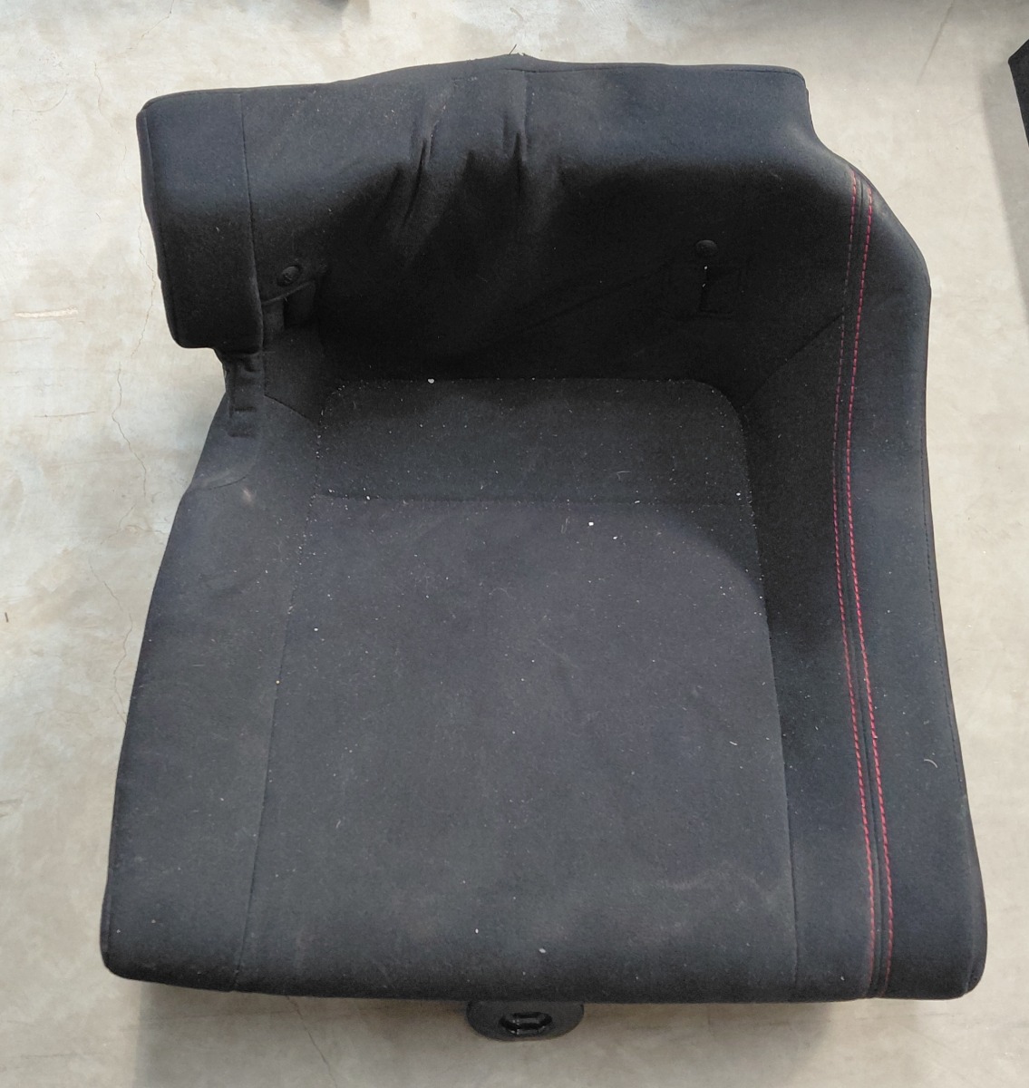 86 LEFT REAR SEAT BENCH