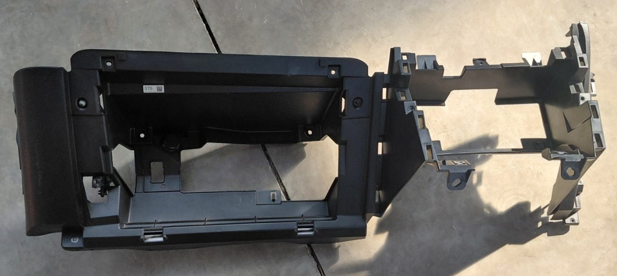 86 LEFT LOWER DASH FRAME
