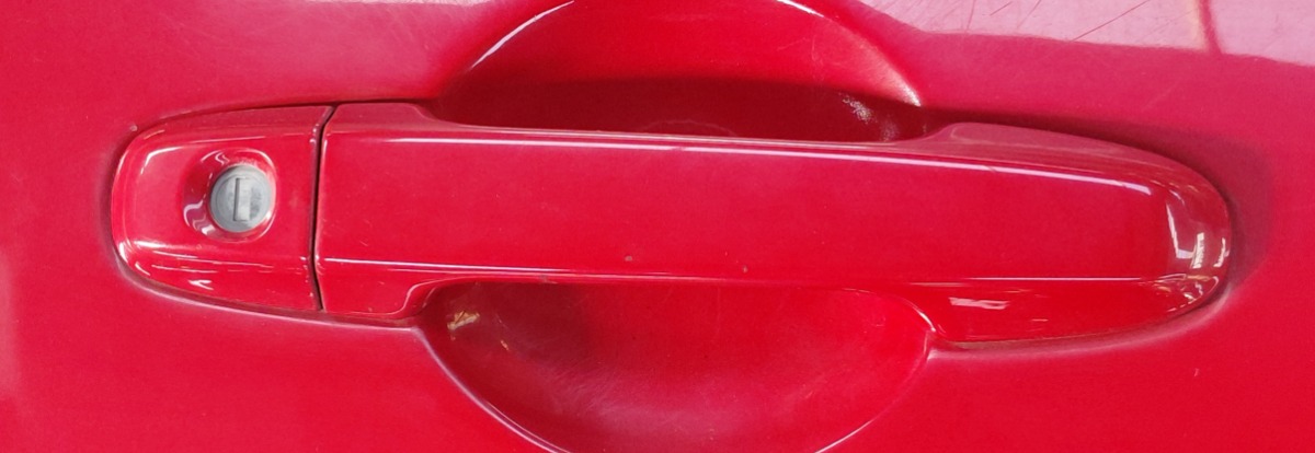 86 RIGHT OUTER DOOR HANDLE