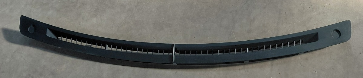 86 DASH TOP VENT