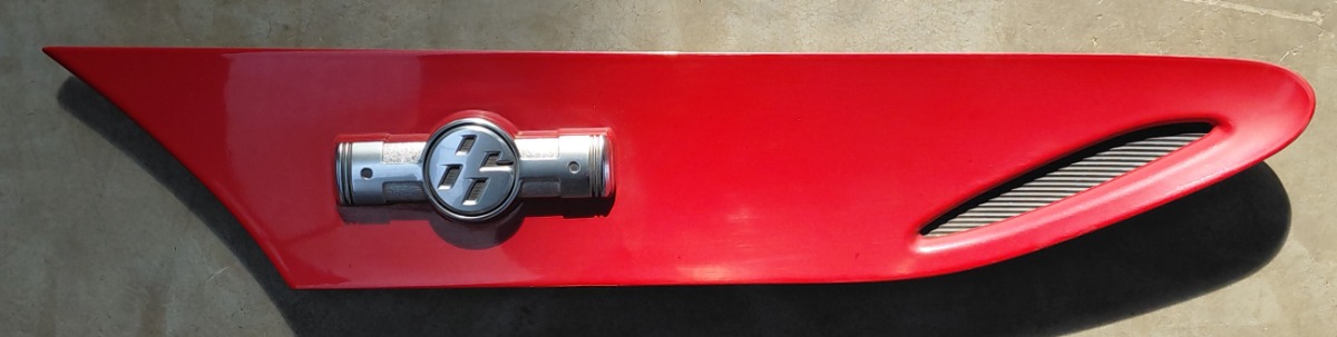 86 RIGHT FENDER BEADING