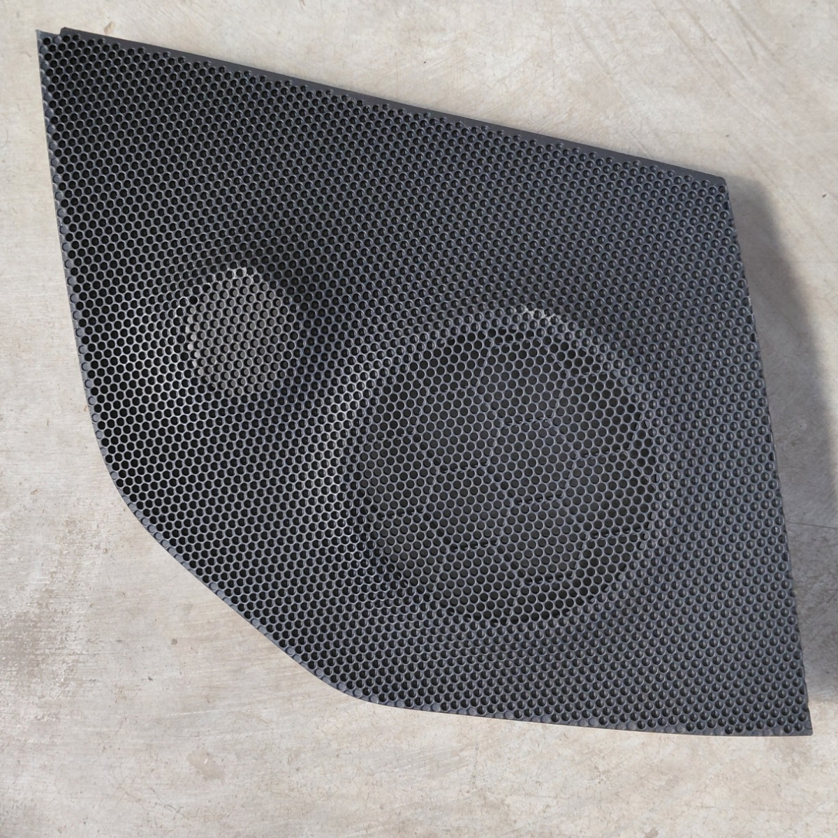 86 Dash Speaker Cover - Right