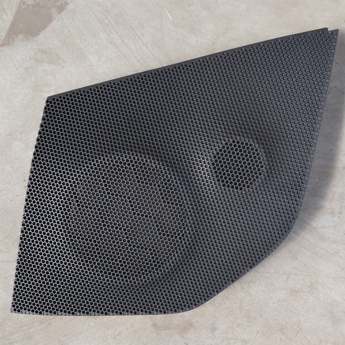86 Left Dash Speaker Cover
