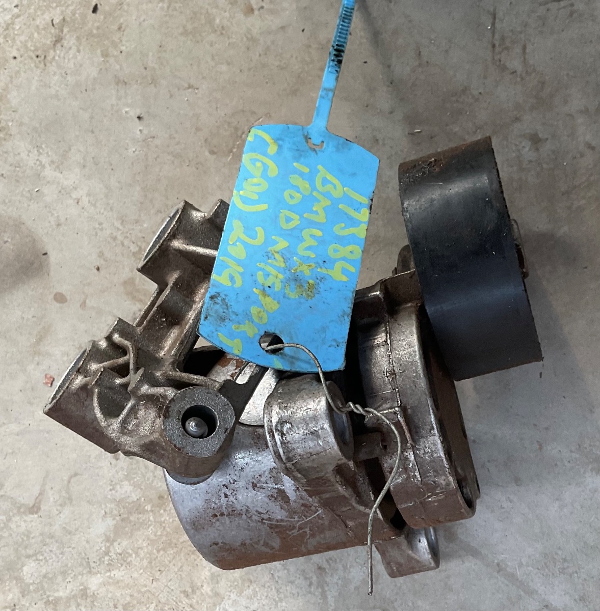 X3 sDRIVE 18d G01 TENSIONER