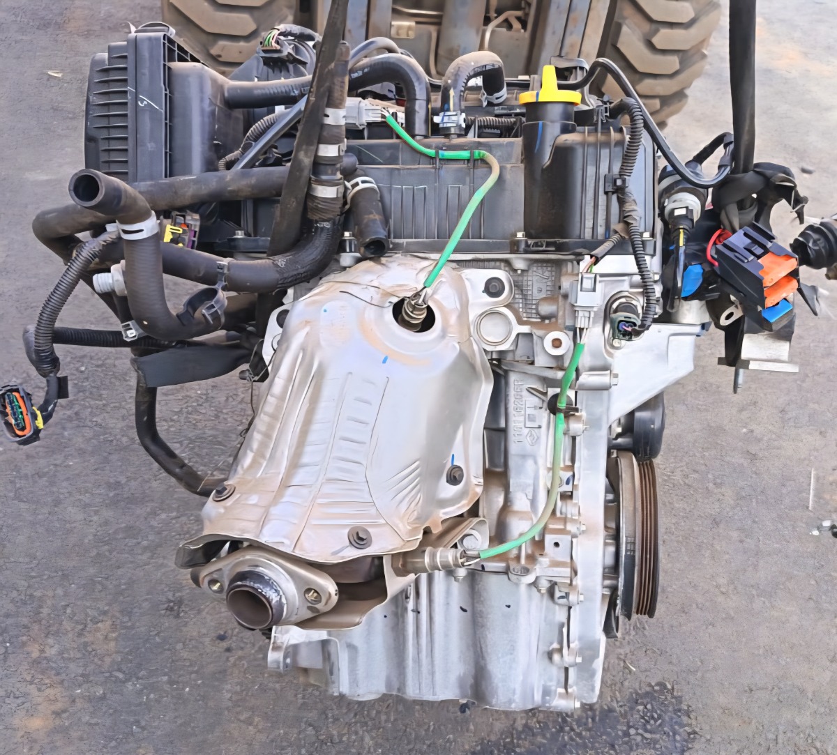 KIGER 1.0I B4D ENGINE COMPLETE