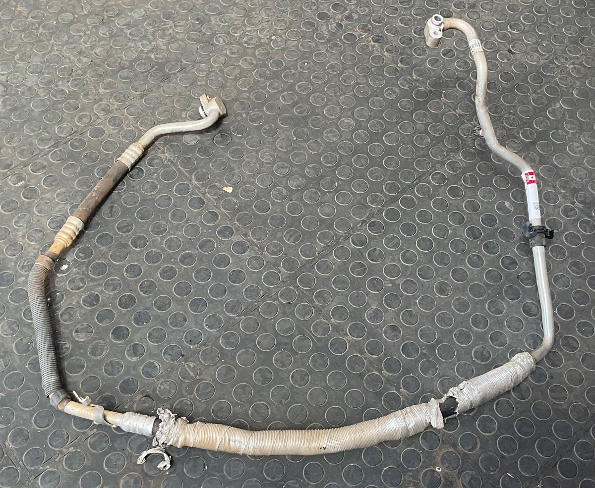 AMAROK 3.0 TDI AIR CON PIPE
