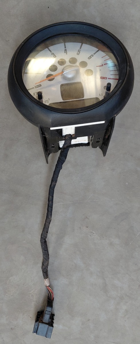 R56 REV COUNTER