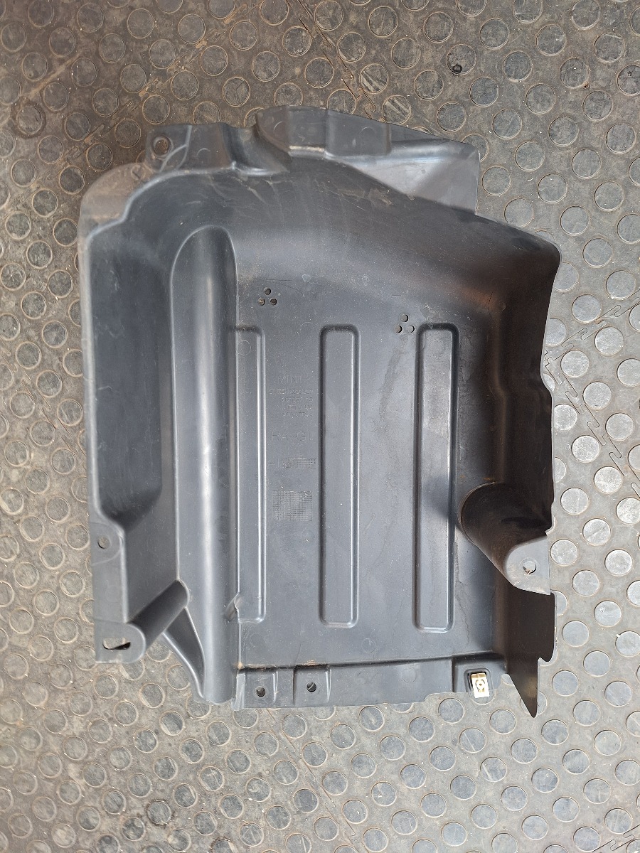 F56 Underbody panelling, rear right