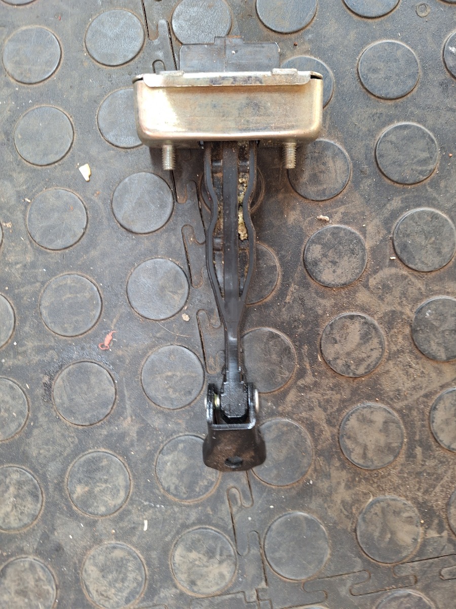 FRONX CHECK ASSY, FRONT DOOR STOPPER