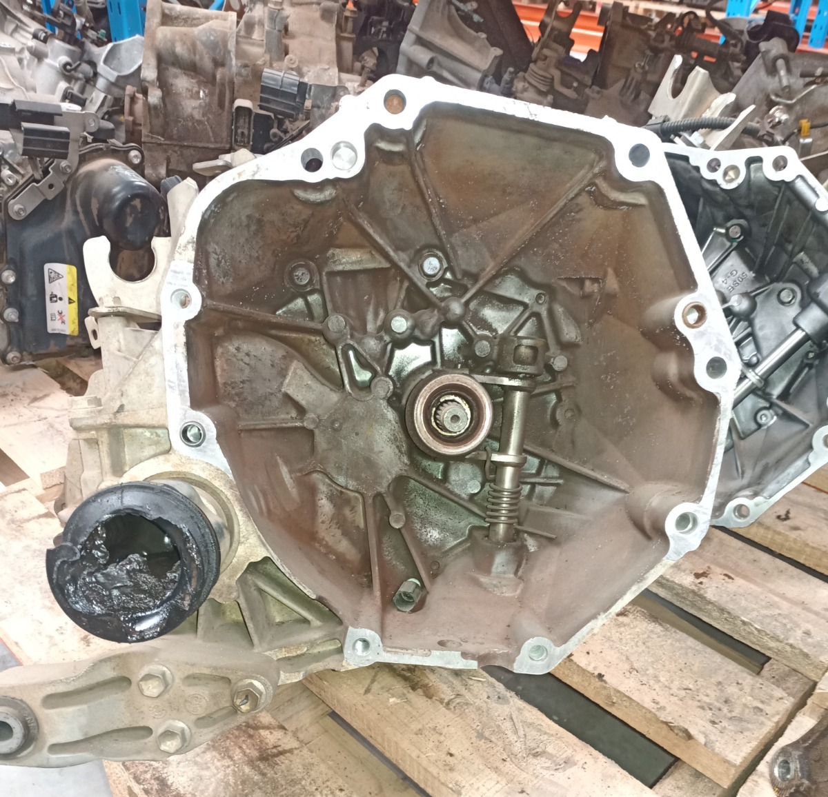 S-PRESSO 1.0 MANUAL GEARBOX