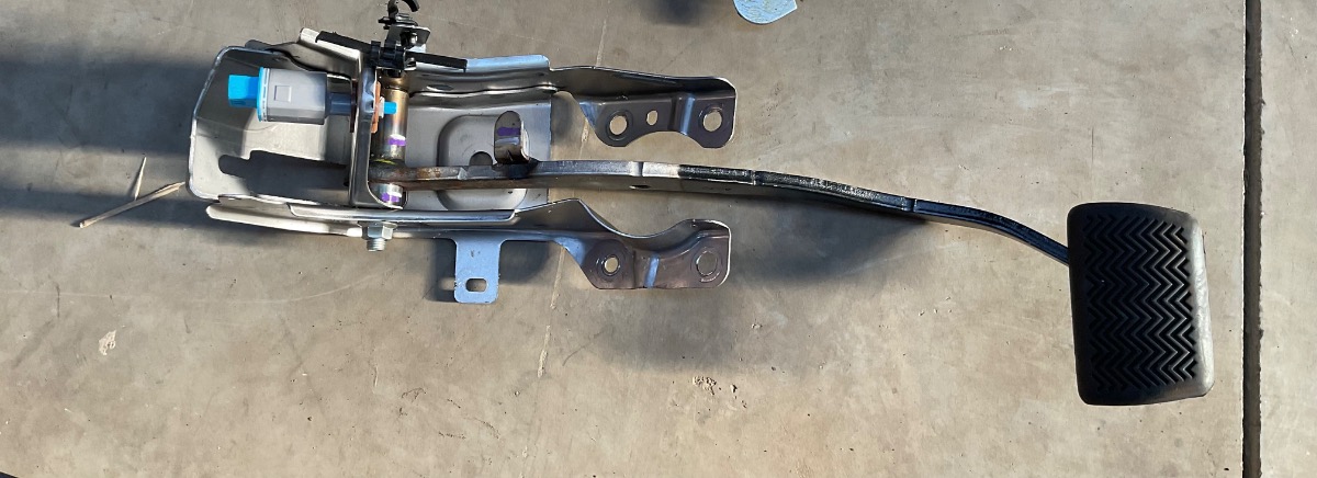 HILUX GD BRAKE PEDAL ASSY