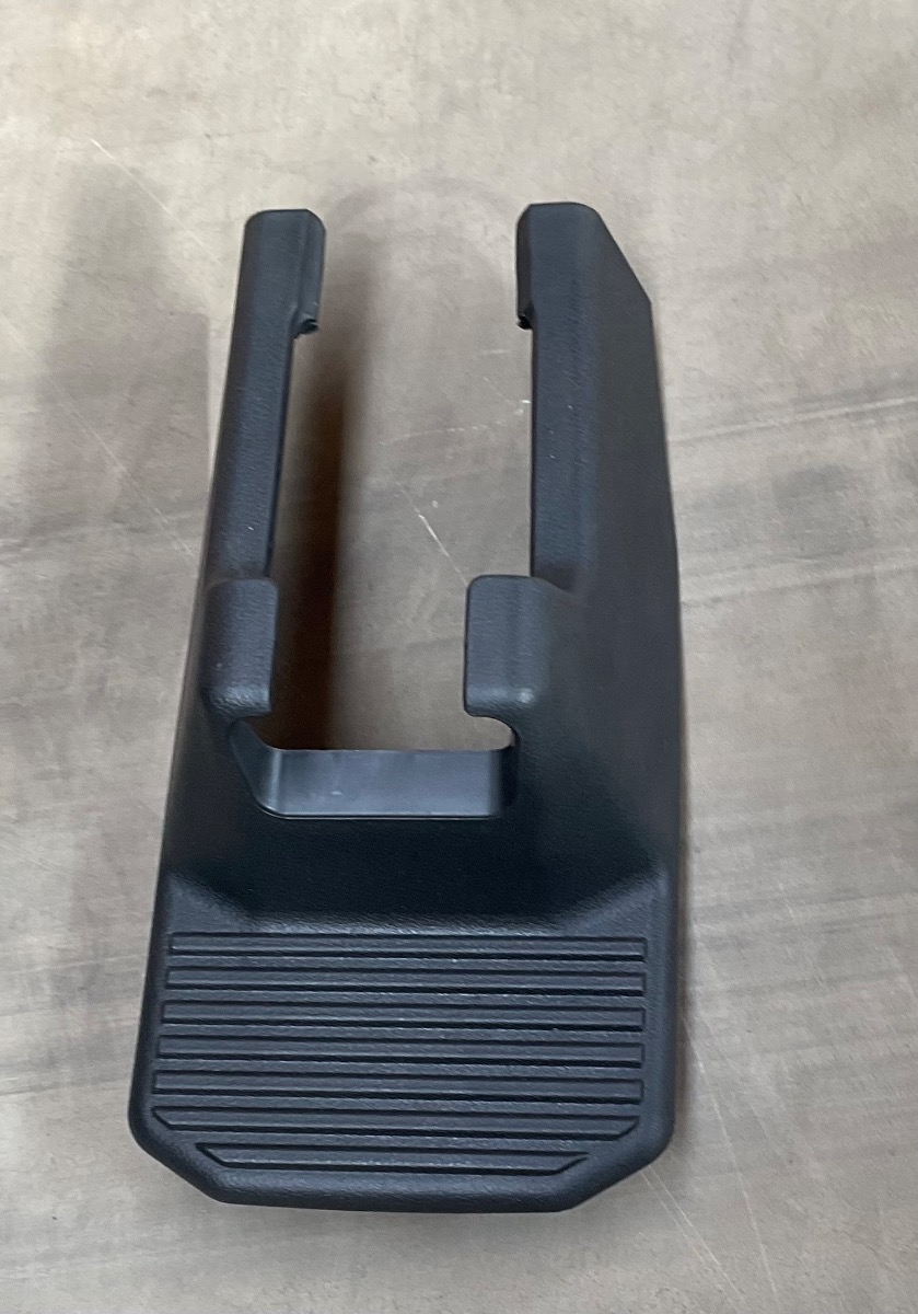 HILUX GD LEFT SEAT TRIM COVER