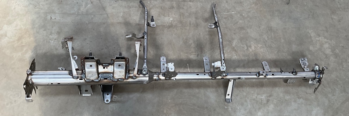 HILUX GD DASH FRAME