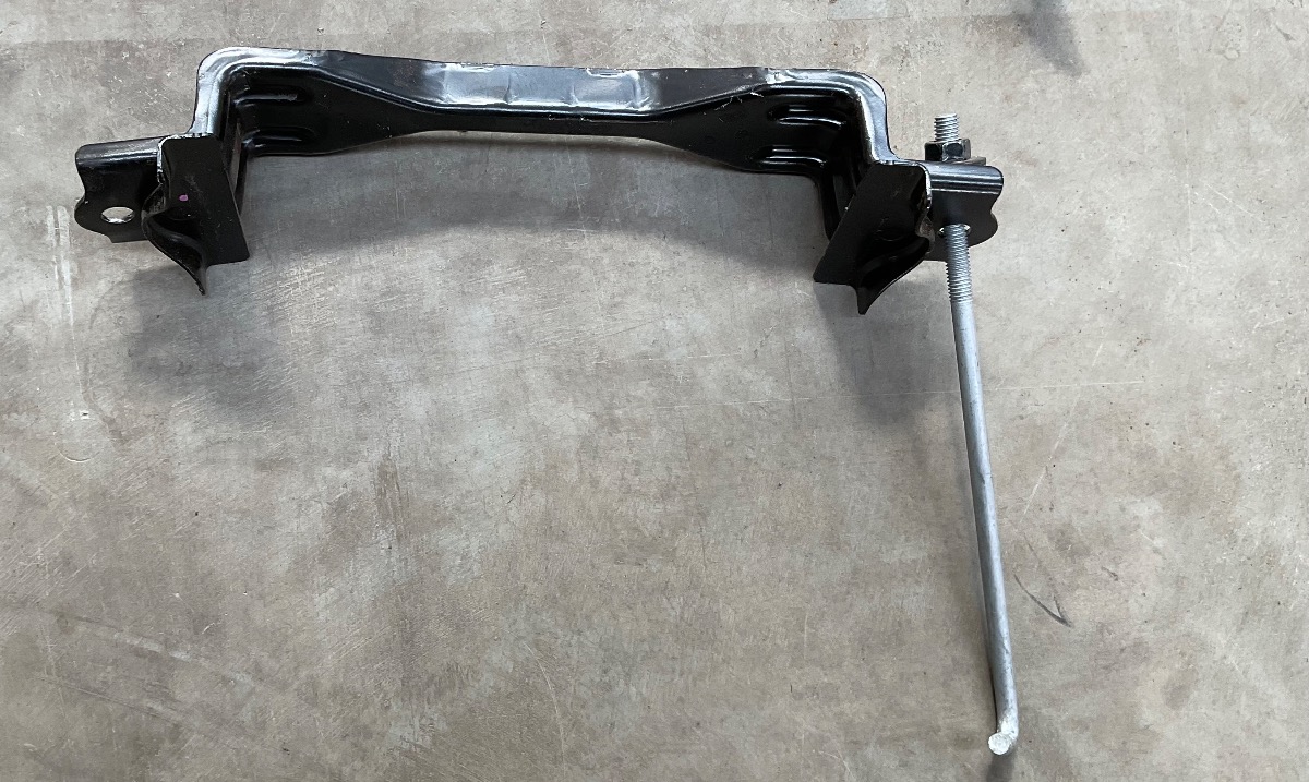 HILUX GD BATTERY BRACKET