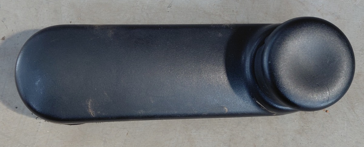 SANDERO II REAR WINDOW WINDER HANDLE