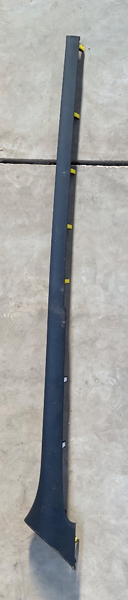 HILUX GD DASH TRIM