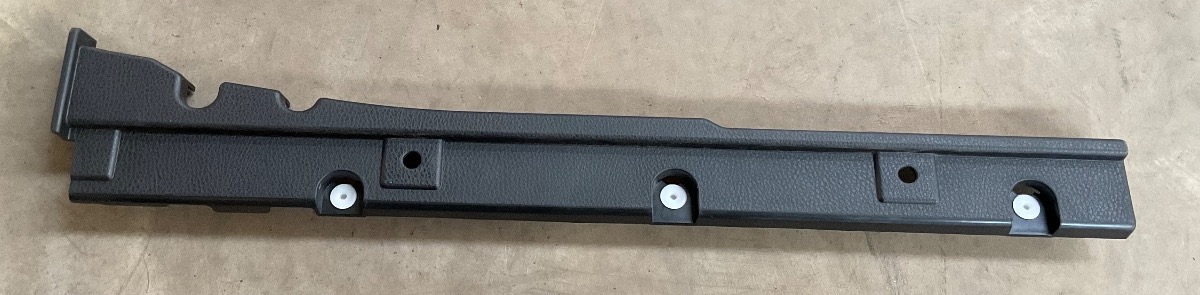 86 PLATE, REAR SEAT BACK, UPPER RIGHT