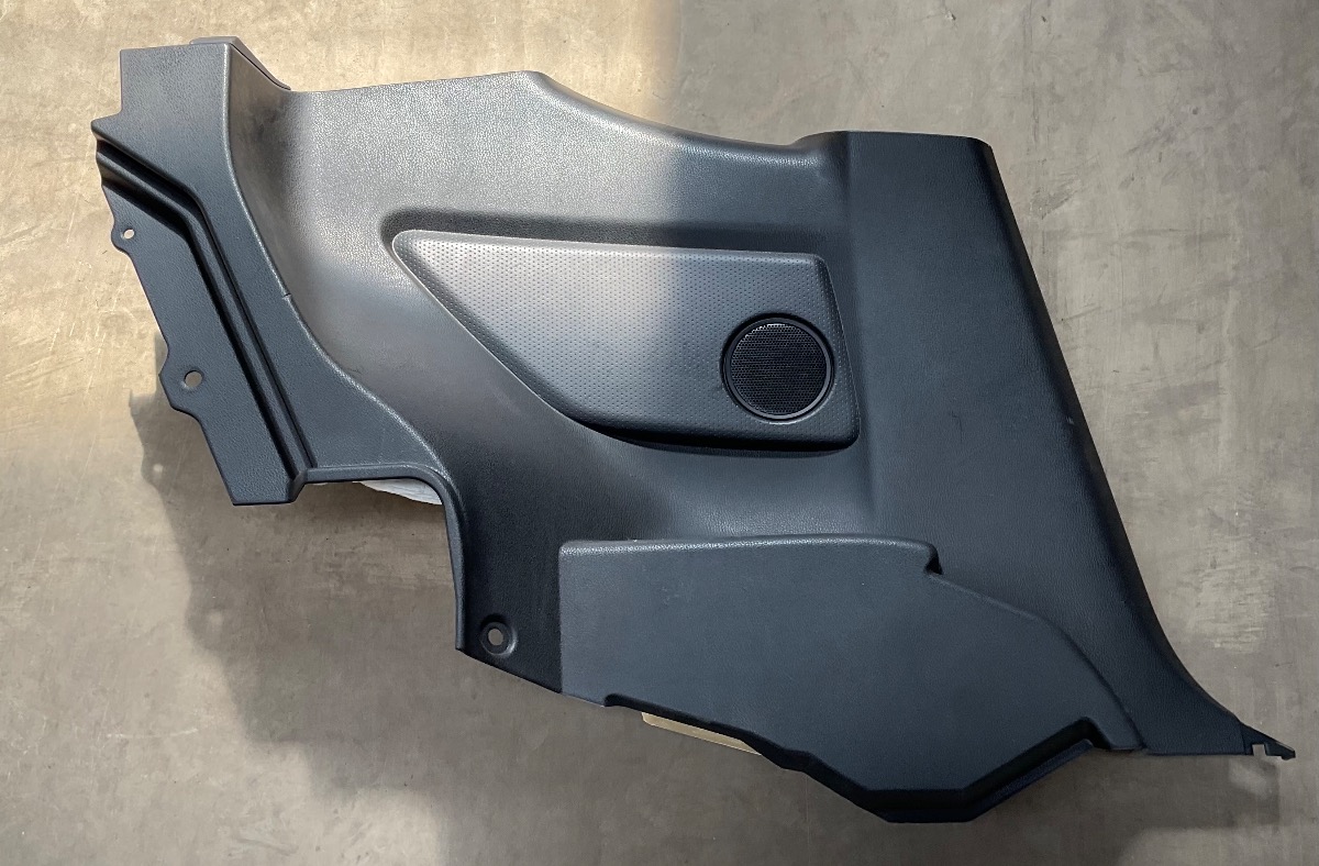 86 COVER LUGGAGE COMPARTMENT TRIM SIDE LH