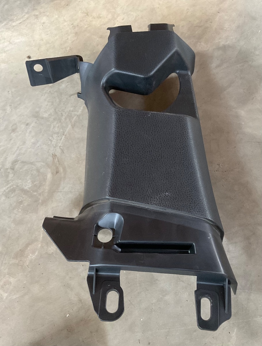 86 LEFT UPPER INNER B PILLAR TRIM