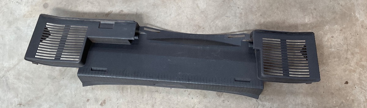 CORSA D REAR PANNEL INNER TRIM