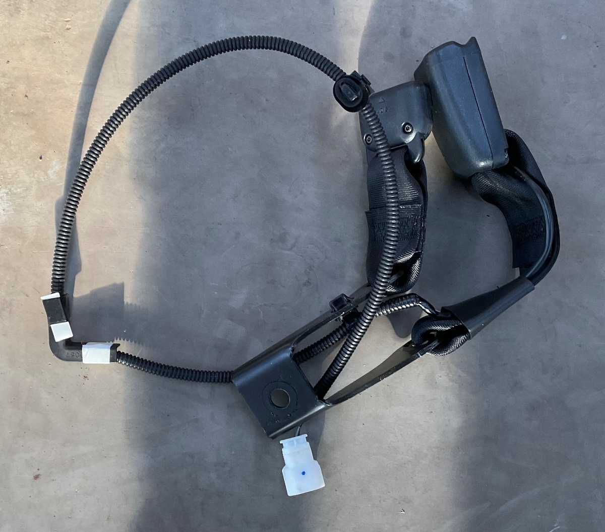 HILUX GD LEFT REAR SEAT BELT STALK